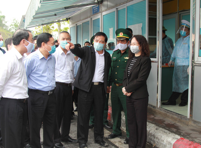 致力改善口岸功能 提高口岸货物通关能力 ảnh 2 致力改善口岸功能 提高口岸货物通关能力 ảnh 2