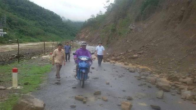 全力做好第二号台风过后救灾和恢复重建工作 ảnh 2 全力做好第二号台风过后救灾和恢复重建工作 ảnh 2