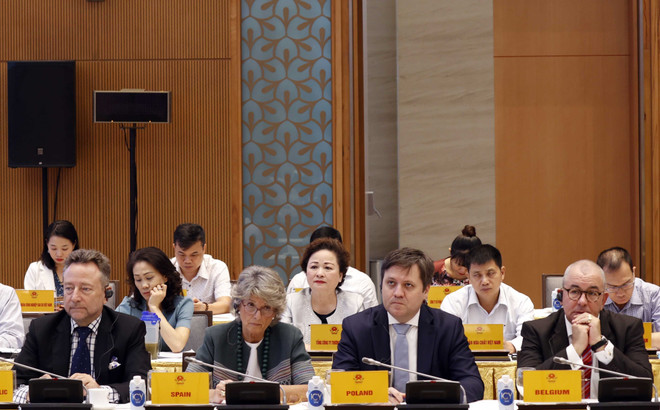 阮春福总理:EVFTA就像一条高速公路一样使越南和欧盟走得更近 ảnh 2 阮春福总理:EVFTA就像一条高速公路一样使越南和欧盟走得更近 ảnh 2