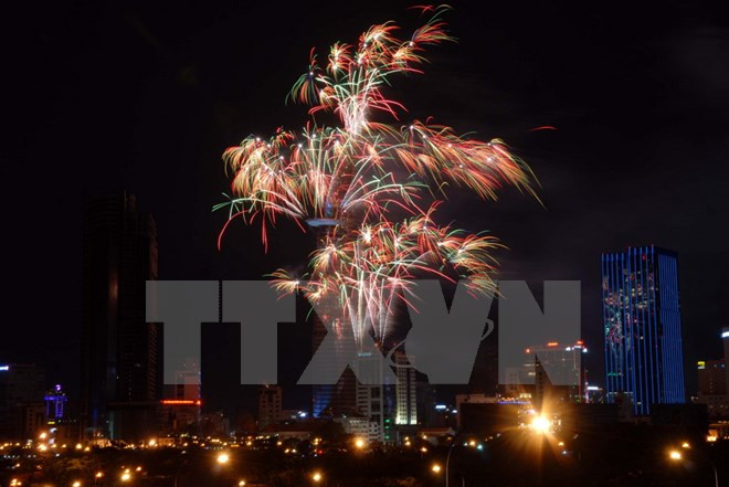 胡志明市将燃放烟花喜迎2016年新年 ảnh 1