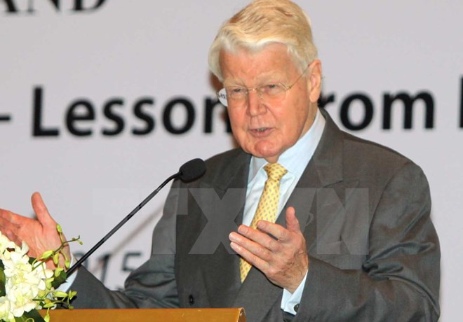 冰岛总统圆满结束对越南进行国事访问之行 ảnh 1