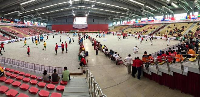 世界青年地掷球锦标赛：越南地掷球队连胜两场 ảnh 1