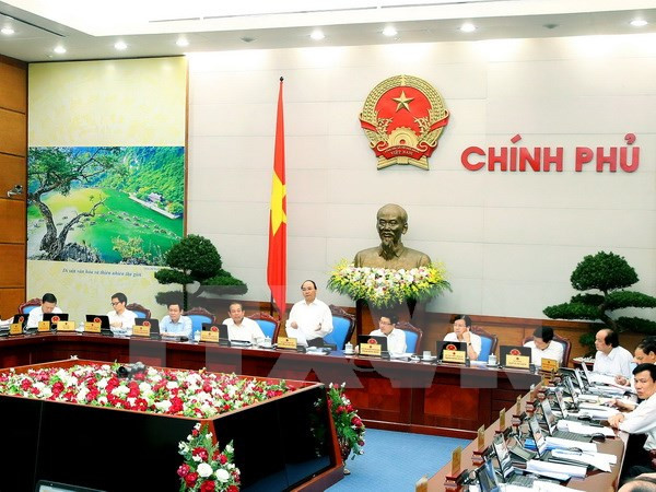 越南政府10月份例行会议决议:保障汇率市场稳定和银行资金流动性畅通 ảnh 1 越南政府10月份例行会议决议:保障汇率市场稳定和银行资金流动性畅通 ảnh 1
