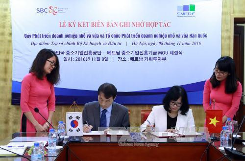 越韩双方推动两国中小型企业发展 ảnh 1 越韩双方推动两国中小型企业发展 ảnh 1