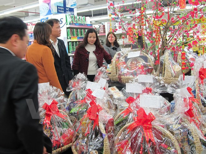 工贸部要求稳定2017年春节市场 ảnh 1