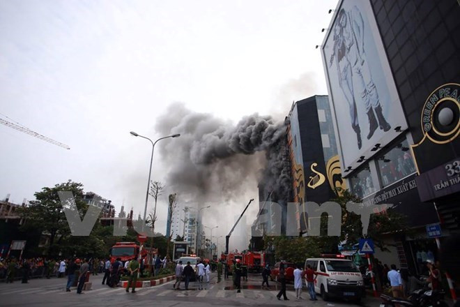 越南政府总理指导查明河内KTV火灾原因 ảnh 1 越南政府总理指导查明河内KTV火灾原因 ảnh 1