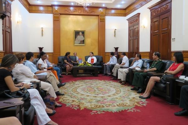 越南—古巴友好交流活动在海防市举行 ảnh 1