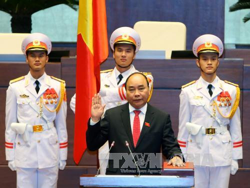 越南第十四届国会一次会议:阮春福总理的讲话彰显政府的决心 ảnh 1 越南第十四届国会一次会议:阮春福总理的讲话彰显政府的决心 ảnh 1