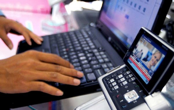 越南愿同世界各国加强信息通信技术领域合作 ảnh 1 越南愿同世界各国加强信息通信技术领域合作 ảnh 1