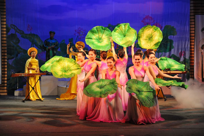 2016年越老柬缅泰五国艺术联欢会圆满落幕 ảnh 1