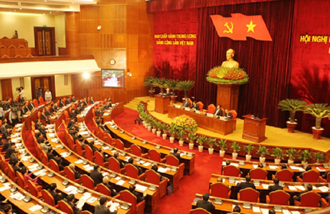 落实越共十二届四中全会决议,对干部采取新考评机制 ảnh 1 落实越共十二届四中全会决议,对干部采取新考评机制 ảnh 1