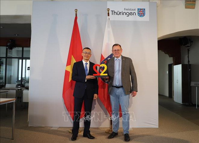 越南与德国注重人力资源方面的职业培训 ảnh 1 越南与德国注重人力资源方面的职业培训 ảnh 1