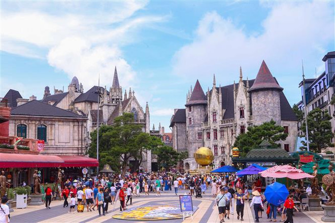 旅游保持高增长势头 为经济发展做出积极贡献 ảnh 1 旅游保持高增长势头 为经济发展做出积极贡献 ảnh 1