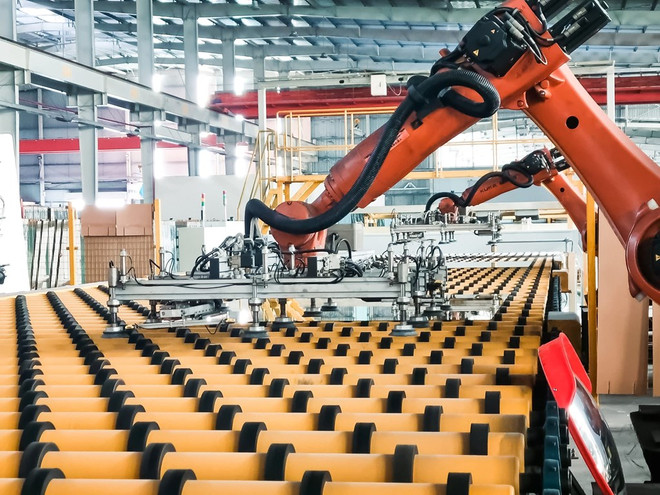 Viglacera成为越南生产出超白玻璃的首家公司 ảnh 1 Viglacera成为越南生产出超白玻璃的首家公司 ảnh 1