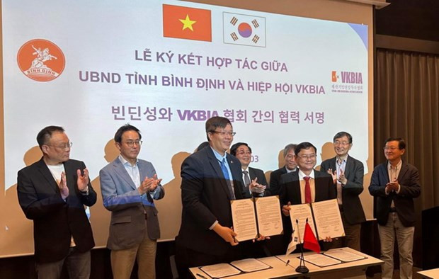 平定省加大对韩国企业的投资促进力度 ảnh 2 平定省加大对韩国企业的投资促进力度 ảnh 2