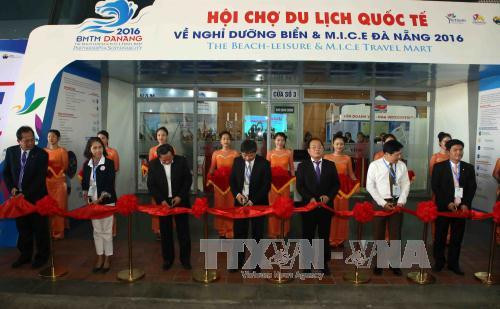 2016年岘港国际旅游博览会正式开幕 ảnh 1 2016年岘港国际旅游博览会正式开幕 ảnh 1