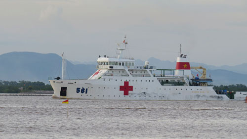 越南CASA-212失事飞机9名飞行员中的8名已被找到葬礼明日举行 ảnh 1 越南CASA-212失事飞机9名飞行员中的8名已被找到葬礼明日举行 ảnh 1