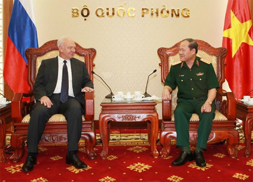 越南国防部和总参谋部领导人会见外国客人 ảnh 1 越南国防部和总参谋部领导人会见外国客人 ảnh 1