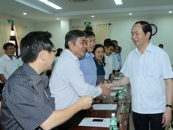 国家主席陈大光:促进富安省迈入南中部沿海地区中等发达省份行列 ảnh 1 国家主席陈大光:促进富安省迈入南中部沿海地区中等发达省份行列 ảnh 1