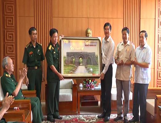 清化与广南两省老战士协会加强合作 ảnh 1 清化与广南两省老战士协会加强合作 ảnh 1