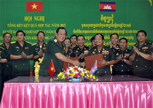 越南人民军第七军区与柬埔寨皇家军队各单位加强合作 ảnh 1 越南人民军第七军区与柬埔寨皇家军队各单位加强合作 ảnh 1