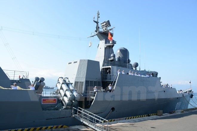 越南参加在印度举行的2016年国际舰队阅兵仪式 ảnh 1