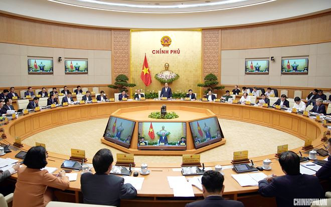 越南政府2月份例行会议决议:夯实宏观经济基础 抑制通货膨胀 ảnh 1 越南政府2月份例行会议决议:夯实宏观经济基础 抑制通货膨胀 ảnh 1