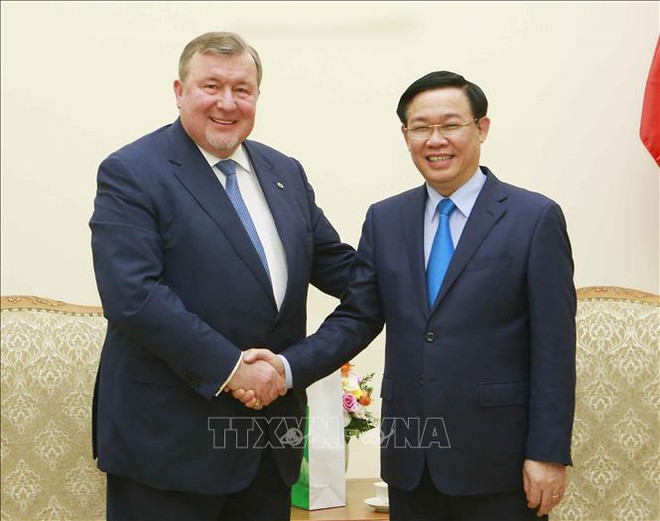 越南承诺将做国际投资银行的积极成员 ảnh 1 越南承诺将做国际投资银行的积极成员 ảnh 1