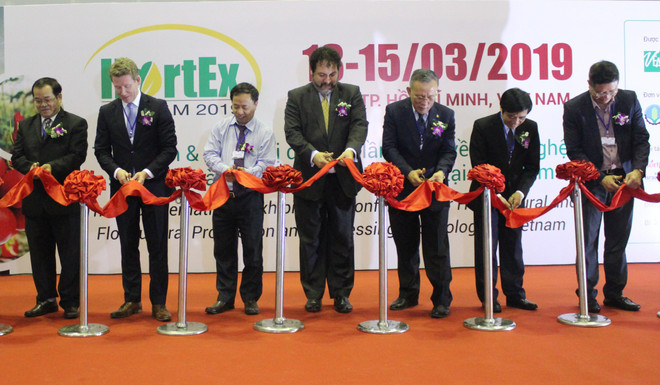 2019越南国际果蔬及花卉园艺展览会开幕 ảnh 1