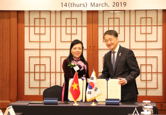 越南与韩国加强医疗卫生领域合作 ảnh 1 越南与韩国加强医疗卫生领域合作 ảnh 1