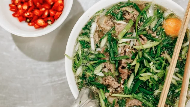 越南鉊炉街辰河粉掀起日本东京热潮 ảnh 1