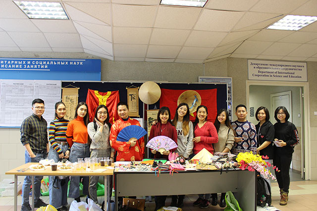 在俄罗斯人民友谊大学举行的越南文化周落下帷幕 ảnh 2