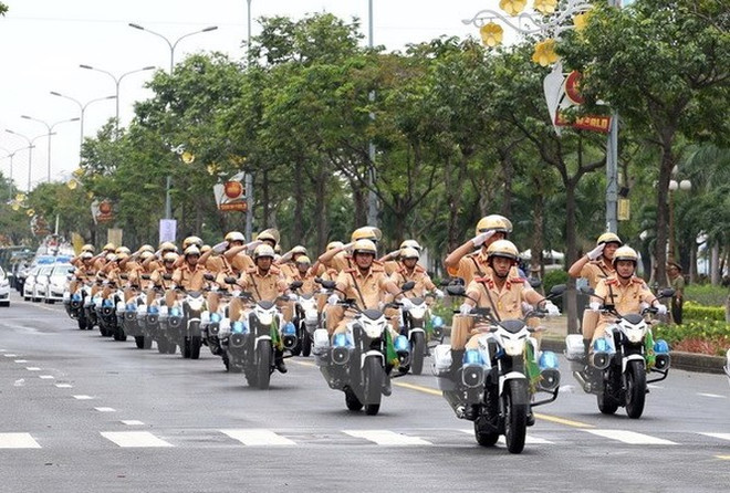  2017年APEC会议：俄罗斯专家对越南在国际舞台上的威望予以高度评价 ảnh 1