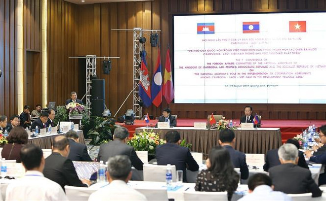柬老越三国国会对外委员会第七次会议发表联合声明 ảnh 1 柬老越三国国会对外委员会第七次会议发表联合声明 ảnh 1
