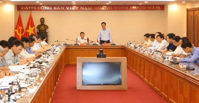 将反腐斗争与筑牢党的思想基础相结合 ảnh 3 将反腐斗争与筑牢党的思想基础相结合 ảnh 3