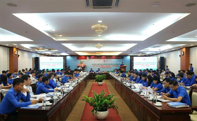 夏季青年志愿者运动：青年磨练成长的良好环境 ảnh 3