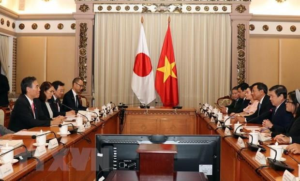 胡志明市与日本长野县深化合作努力将合作计划落到实处 ảnh 2 胡志明市与日本长野县深化合作努力将合作计划落到实处 ảnh 2