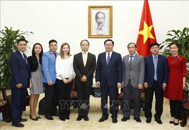 王廷惠副总理:鼓励拥有全球商品分销系统的外国投资商来越投资 ảnh 1 王廷惠副总理:鼓励拥有全球商品分销系统的外国投资商来越投资 ảnh 1