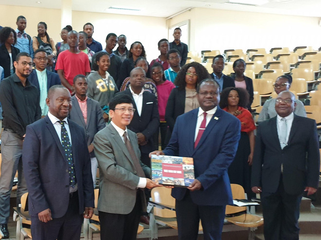 越南同各国携手 和平解决东海争端 ảnh 2