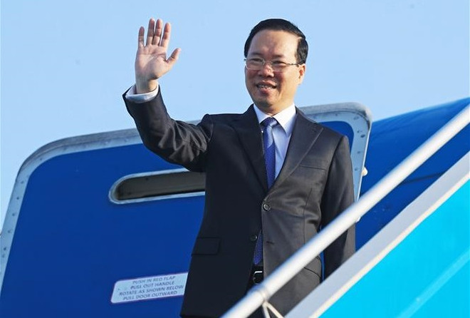 越南国家主席武文赏启程前往北京 开始出席第三届“一带一路”国际合作高峰论坛之行 ảnh 1 越南国家主席武文赏启程前往北京 开始出席第三届“一带一路”国际合作高峰论坛之行 ảnh 1