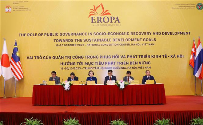 EROPA 2023 会议:公共治理须具备处理危机和制定国家有效治理模式的足够能力 ảnh 1 EROPA 2023 会议:公共治理须具备处理危机和制定国家有效治理模式的足够能力 ảnh 1