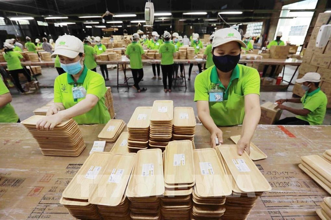 越南木材行业出现复苏迹象 企业年底订单增加 ảnh 2 越南木材行业出现复苏迹象 企业年底订单增加 ảnh 2
