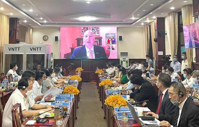 越南平福省希望与美国加强高技术产业和辅助工业等领域的合作 ảnh 1