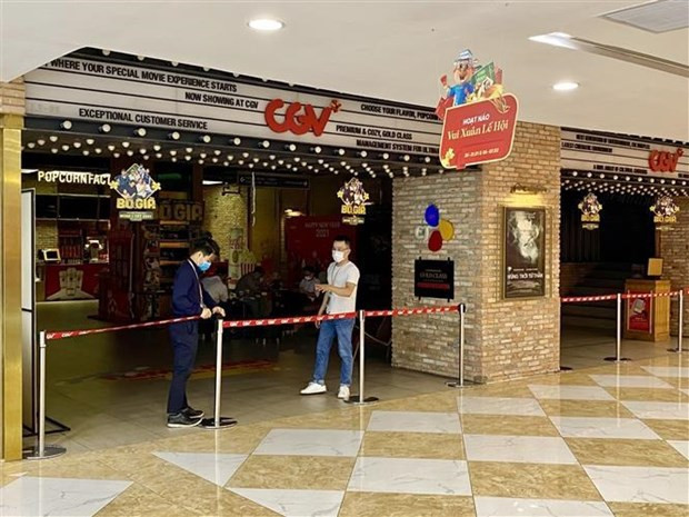 从5月3日下午起胡志明市及河内暂时关闭许多不必要的服务场所 ảnh 1 从5月3日下午起胡志明市及河内暂时关闭许多不必要的服务场所 ảnh 1