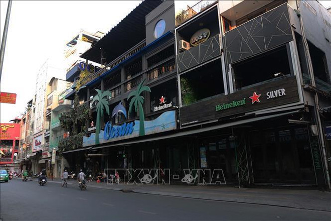 胡志明市今日18时起不必要服务单位暂停营业 ảnh 1 胡志明市今日18时起不必要服务单位暂停营业 ảnh 1