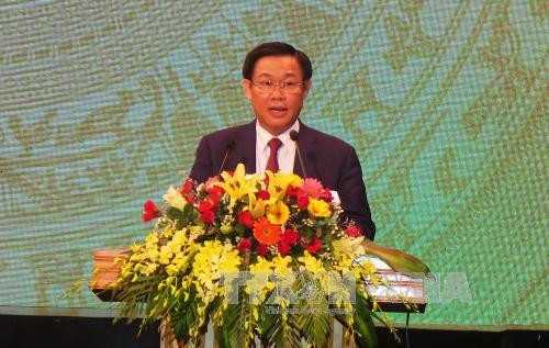 胡伯伯探访河静省60周年纪念典礼在河静省隆重举行 ảnh 1