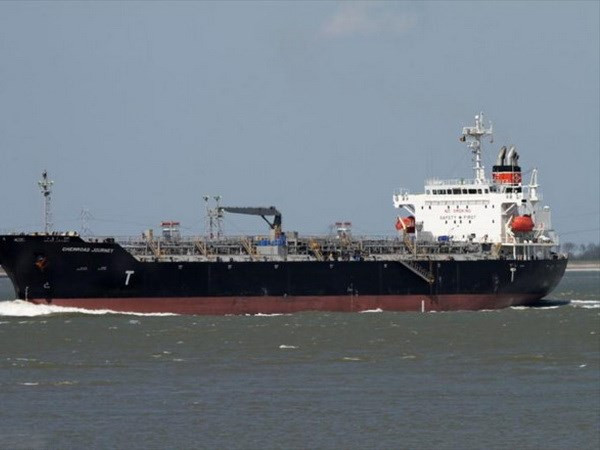 外籍货船搁浅事故:300吨燃油被抽出船头暗舱 保障货轮安全 ảnh 1 外籍货船搁浅事故:300吨燃油被抽出船头暗舱 保障货轮安全 ảnh 1