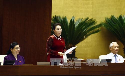 第十四届国会第三次会议:国会代表就4大内容对各位部长进行质询 ảnh 1 第十四届国会第三次会议:国会代表就4大内容对各位部长进行质询 ảnh 1