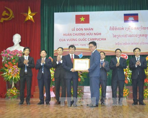 越柬建交50周年:促进越柬两国友谊不断加深 ảnh 1 越柬建交50周年:促进越柬两国友谊不断加深 ảnh 1