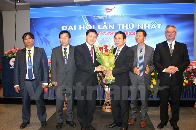 旅居欧洲越南人协会联合会第一次大会在捷克召开 ảnh 1